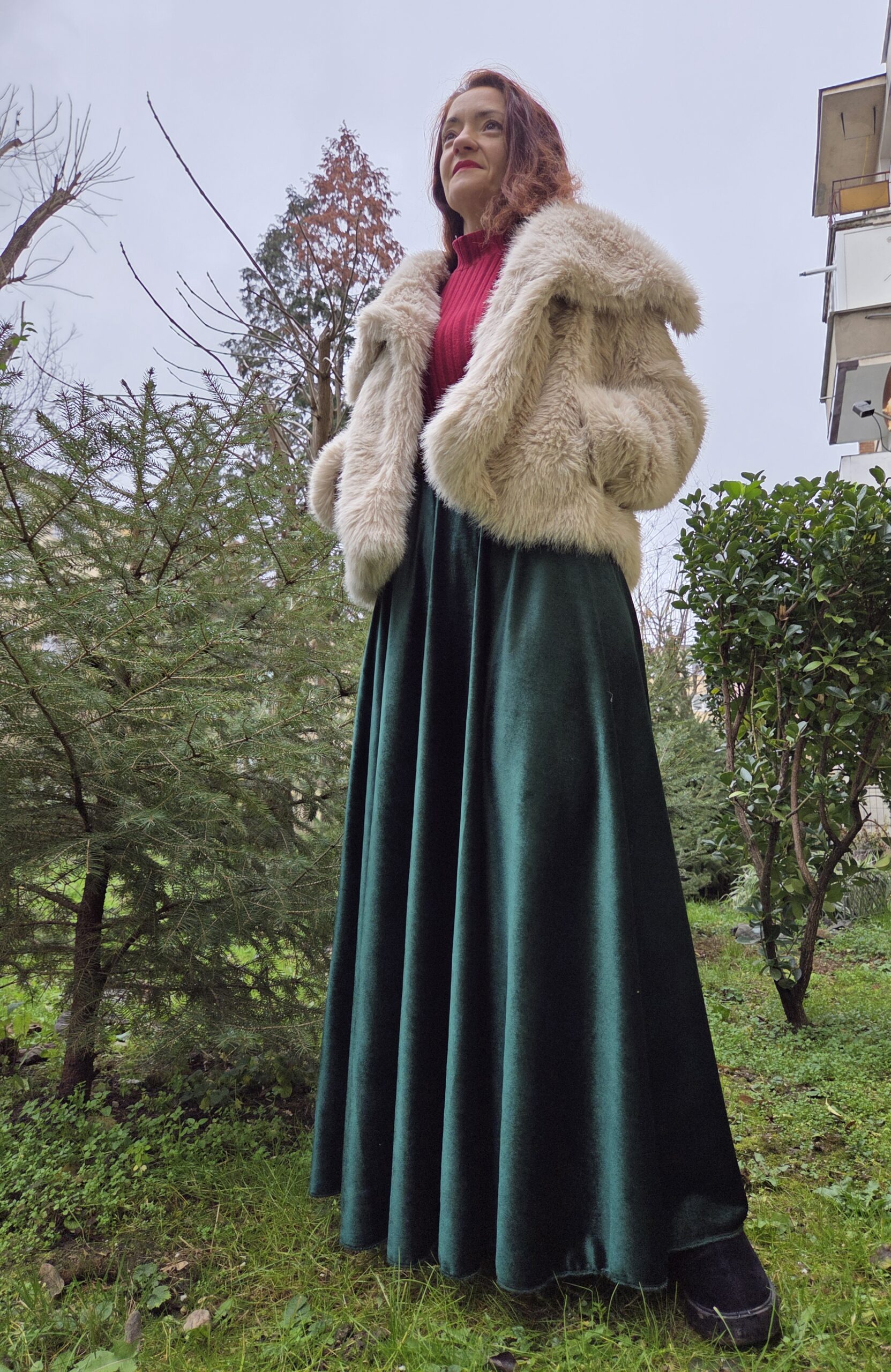 Emeral Velvet Skirt - Image 4